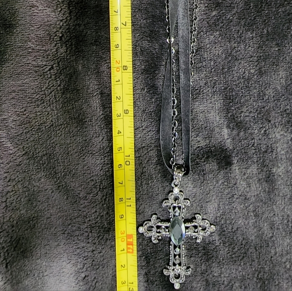 Cookie Lee Necklace ♡ - Picture 3 of 6